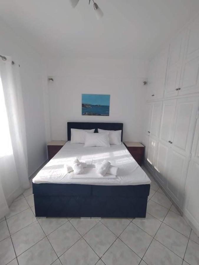 Xristiana'S House Apartment Тинос Екстериор снимка