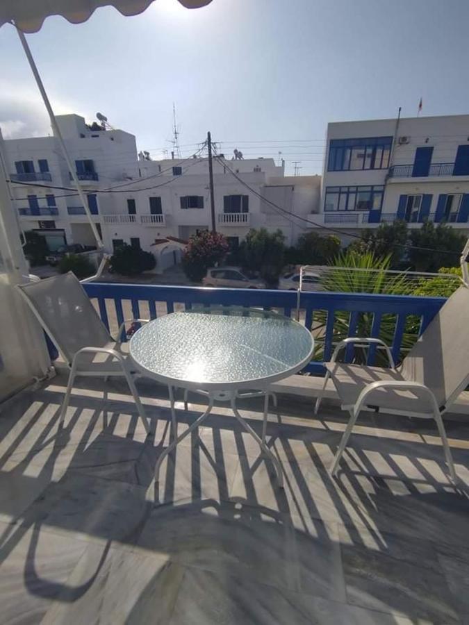 Xristiana'S House Apartment Тинос Екстериор снимка